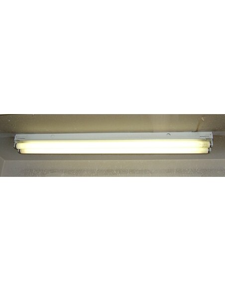 Luminaires et tubes fluorescents (lot de 60)